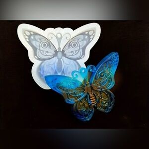 Brand new clear/white resin mold